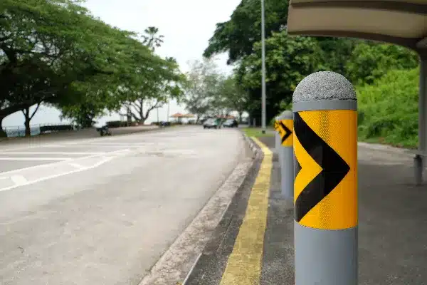 Bollard Installation company near me in Kissimmee FL (4)