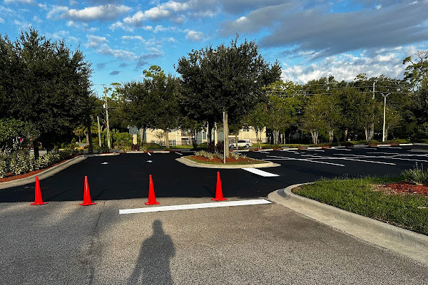 Sealcoating Company near me in Kissimmee FL 10